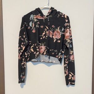 Charlotte Russe Women’s Black Floral Hoodie Size Medium